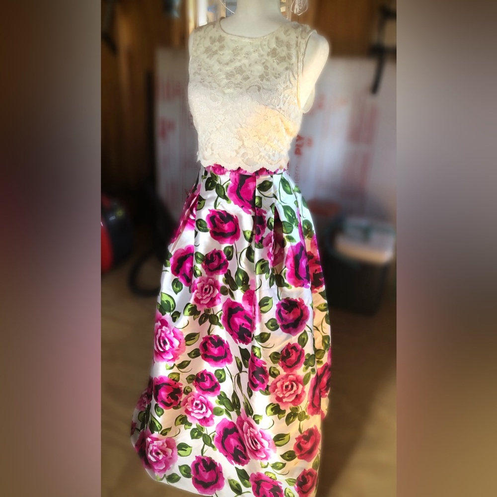 2-Piece Floral Prom Dress